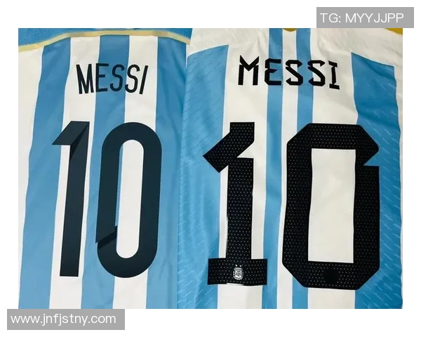 足球明星梅西蜡像揭幕见证传奇球员的辉煌瞬间与不朽魅力